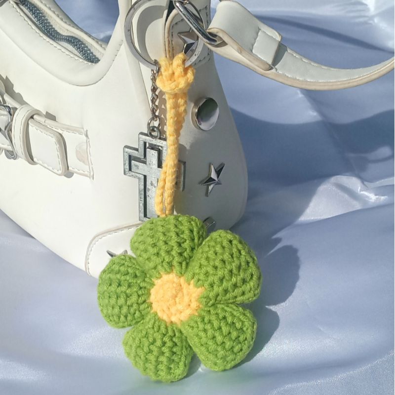 gantungan kunci bunga/souvenir gantungan kunci bunga cantik/ganci flower crochet/gantungan kunci bun