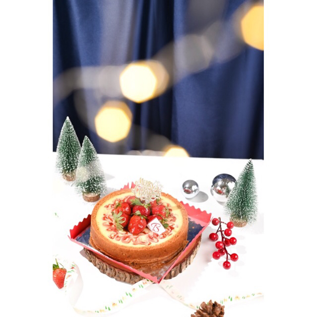 

Hampre Natal Surabaya Hampres Snow Strawberry Swirl New York Cheesecake