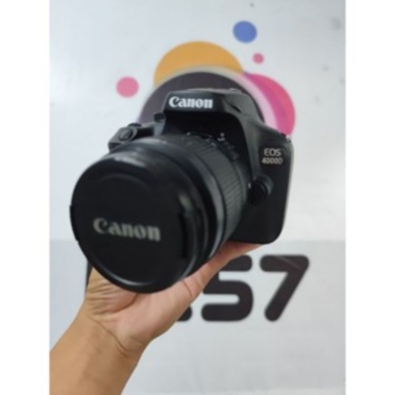 Kamera DSLR Canon 4000D