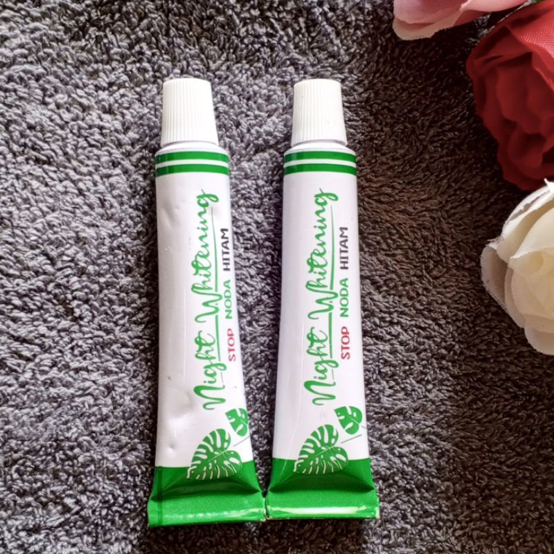 2 PCS SALEP FLEK MEMBANDEL LIZ/WHITENING NIGHT