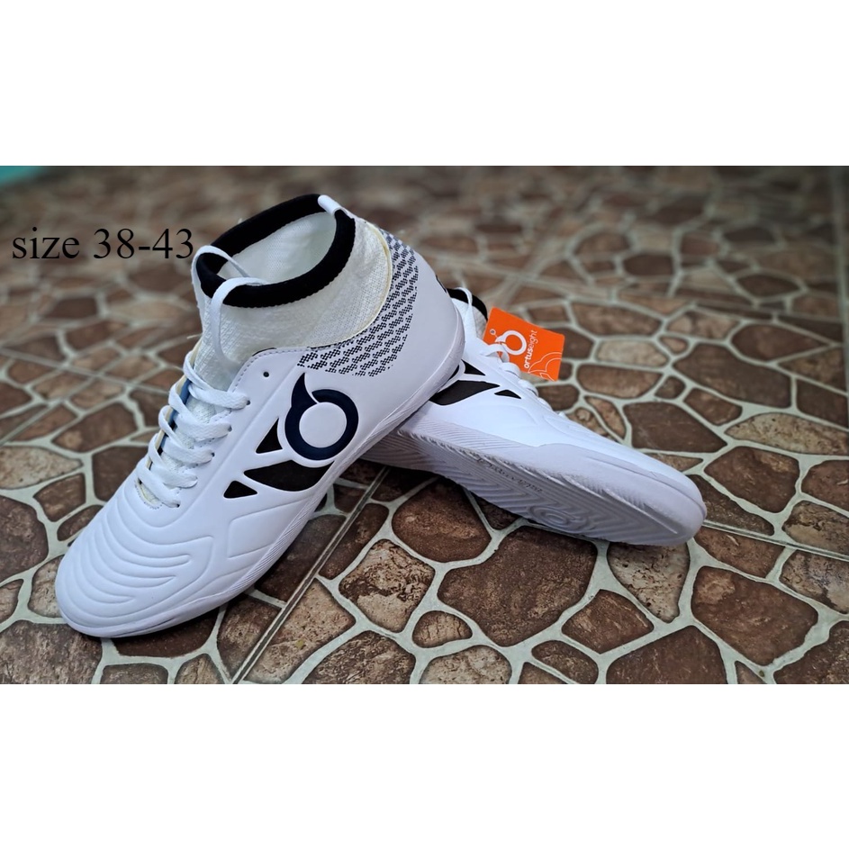 Spesial Price  Sepatu futsal ortuseight catalyst liberte grade ori spatu futsal olahraga Ortus murah