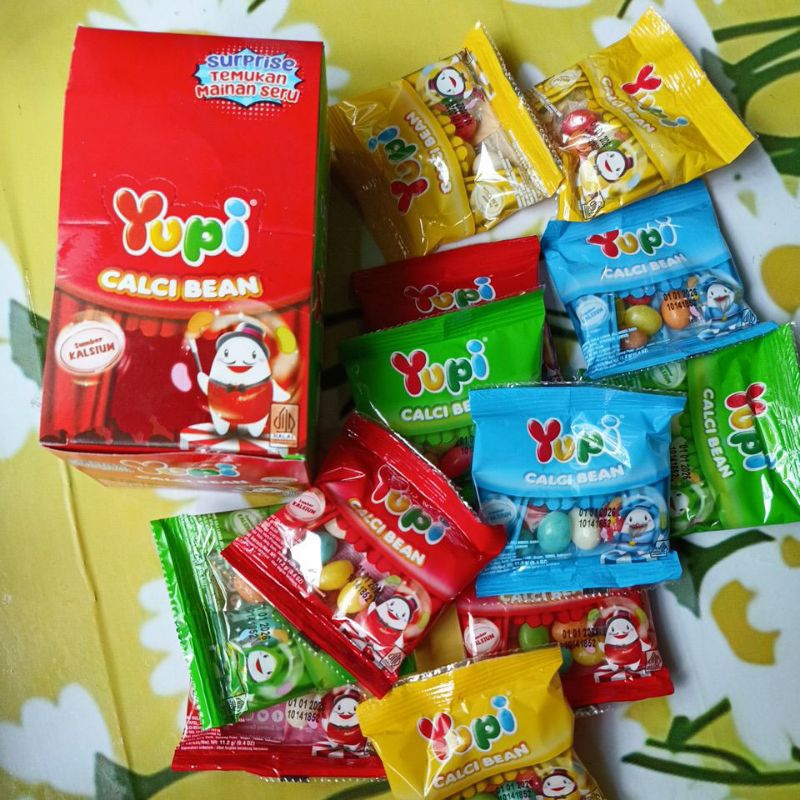 

PERMEN YUPI CALCI BEAN 12 PCS