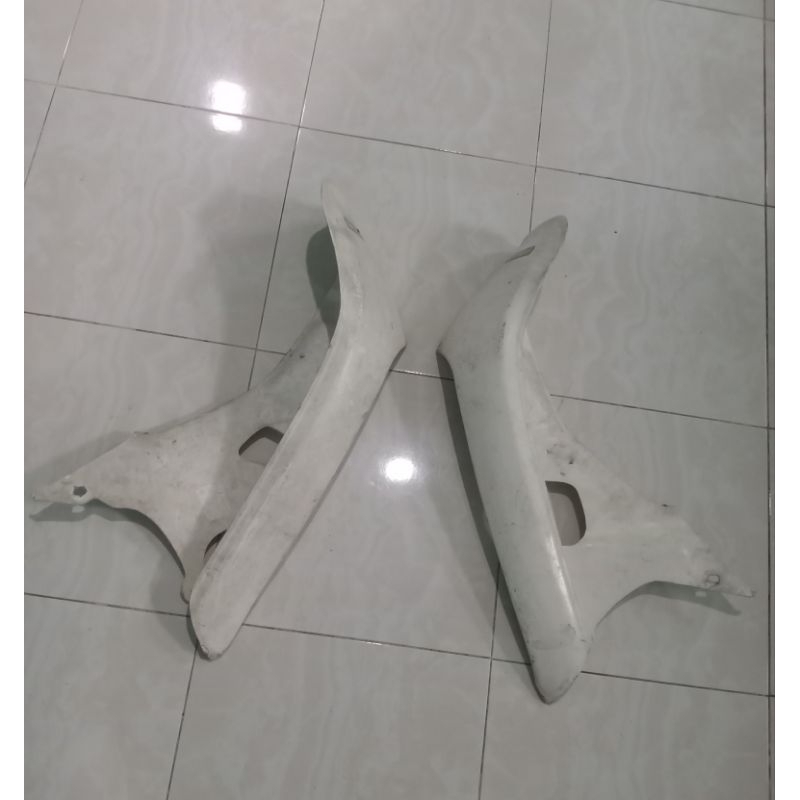 Sayap tebeng legshield Honda Astrea grand 91 92 grand bulus sayap grand bulus original second