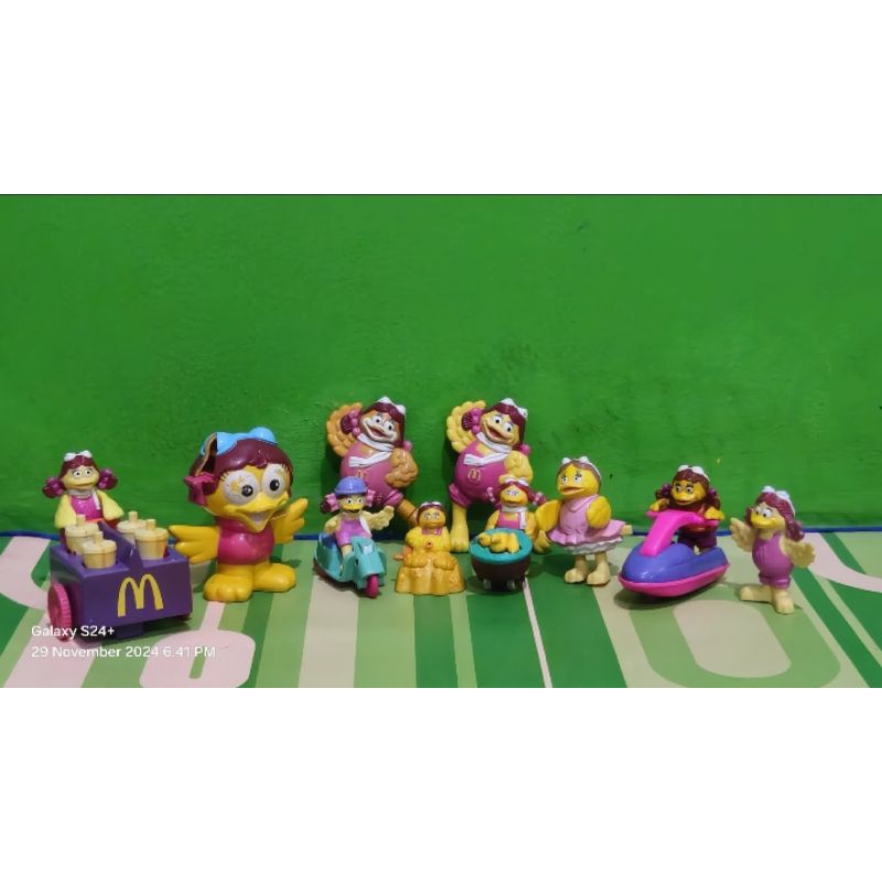Mainan bekas/preloved/second maskot McD Birdie