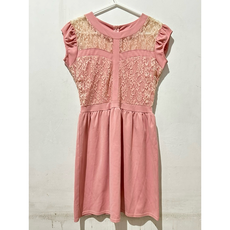 Dress Pink Salem Brukat