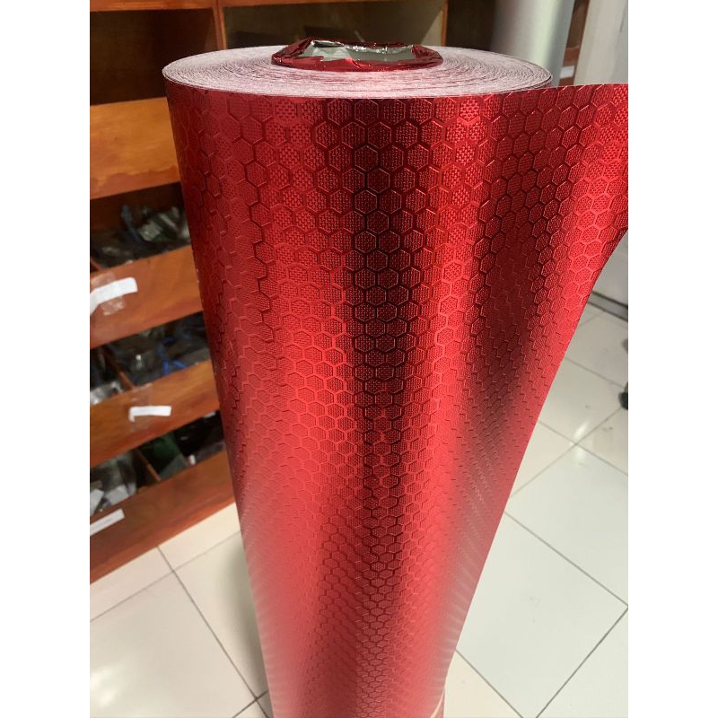 

PVC Hexsagonal (MERAHMETALIK) Lapisan multifungsi ,box,art,dekorasi,etc,ukuran120x50cm