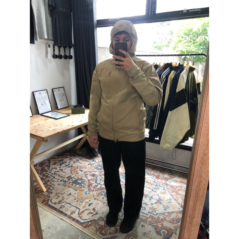 JAKET OUTDOR FJALL RAVEN