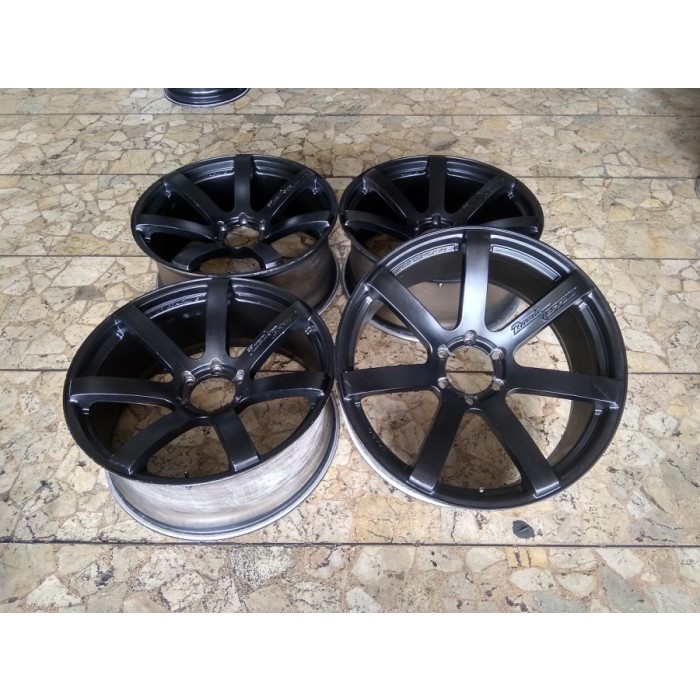 Velg mobil seken ring 22 LENSO R22x9,5 H6X139,7 ET15 Fortuner,Pajero