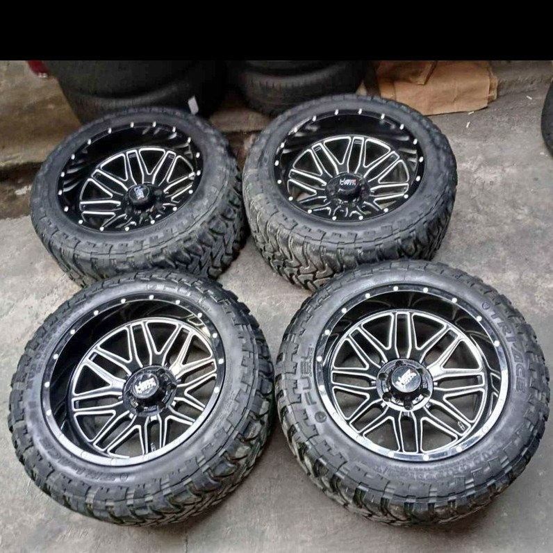 Velg mobil original HSR FG BUENO RING 20x12 PCD 6x139,7 + Ban TRI-ACE FUEL 33X12,50 R20