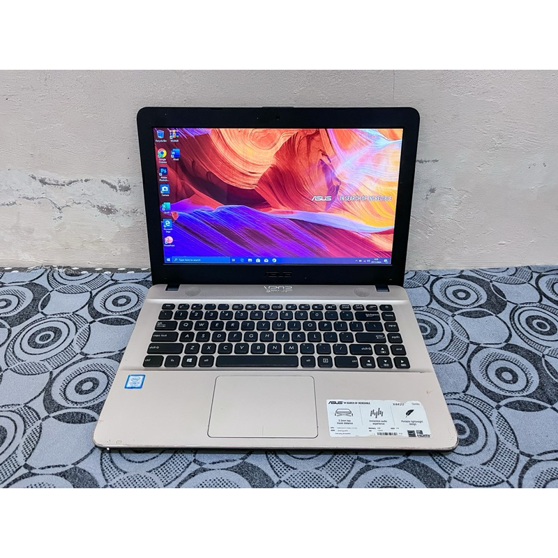 Laptop Second Asus Vivobook X441U Intel Core i3-7020 7Th Generasi Ram 4GB Ddr4 Ssd 128GB Hdd 1TB Vga