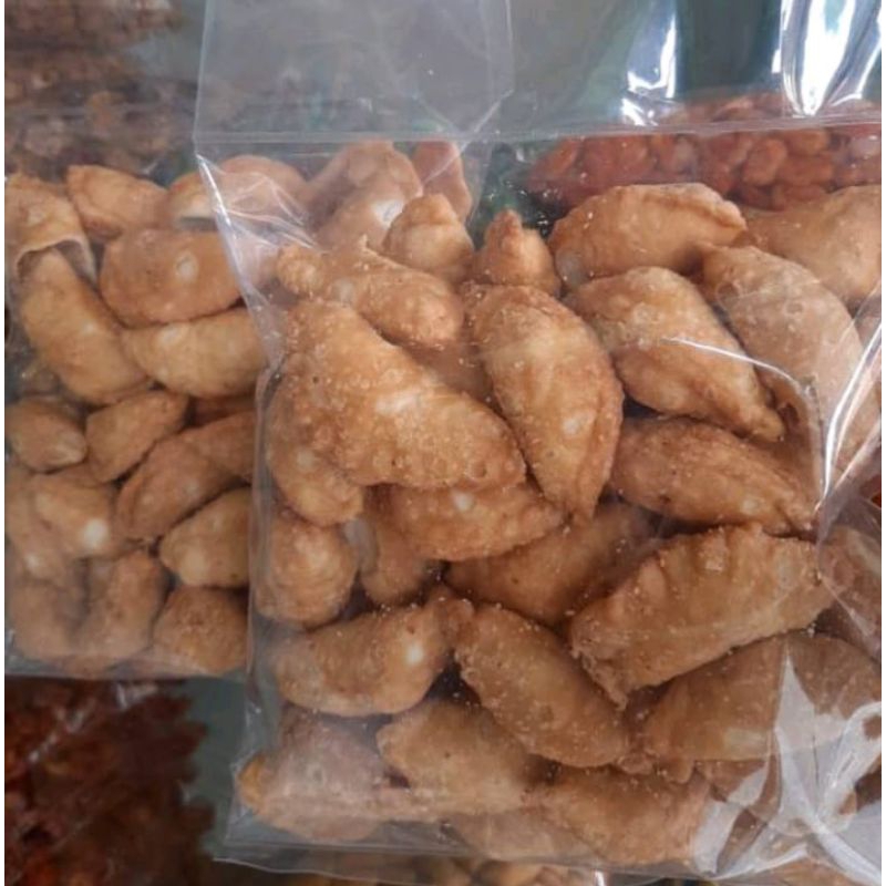 

PASTEL ISI ABON BERAT 200 GRAM