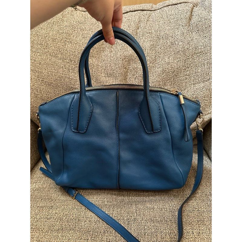 Preloved Tas TODS slingbag in Blue