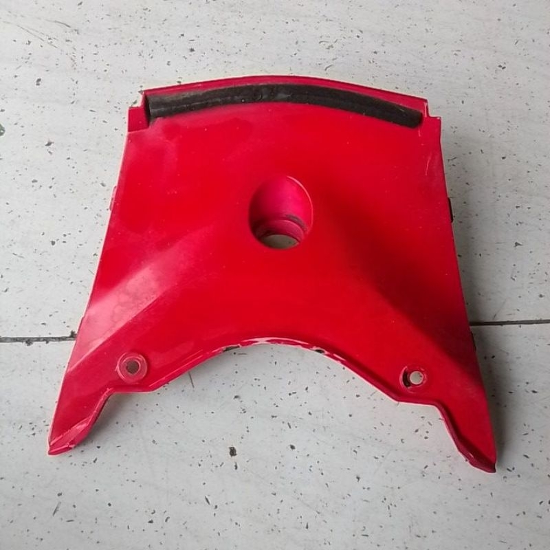 COVER SIDE 6 COVER KUNCI BOX YAMAHA R15 V2 ORI COPOTAN