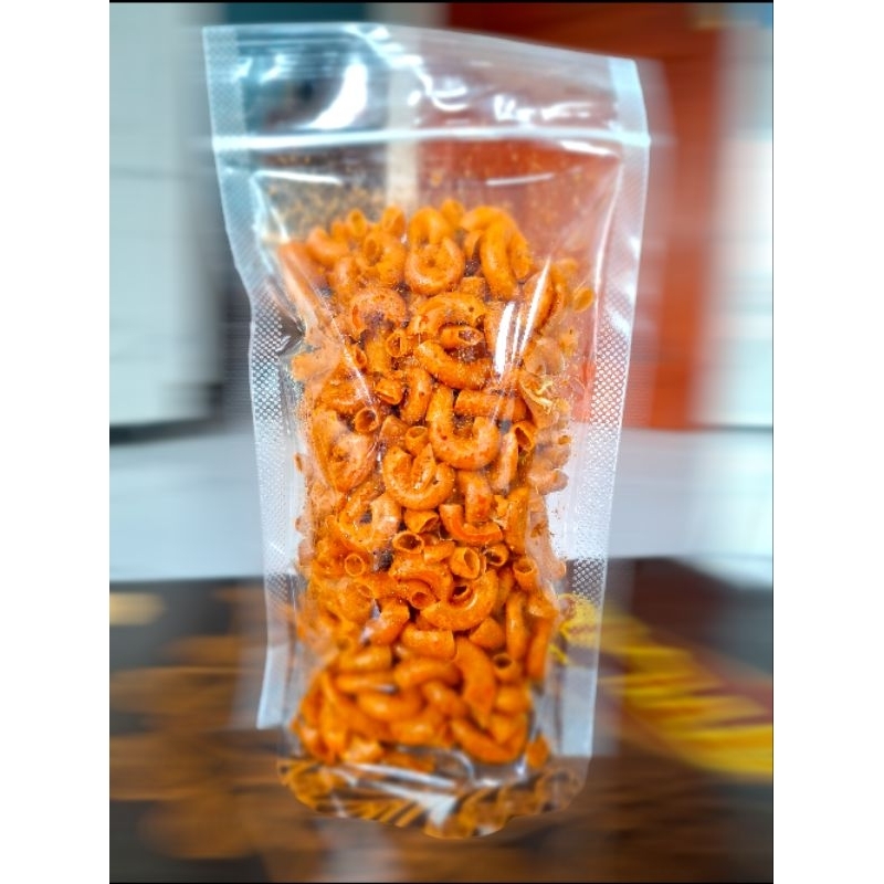 

MAKARONI BANTET KRIUK PEDAS DAUN JERUK 90 gram