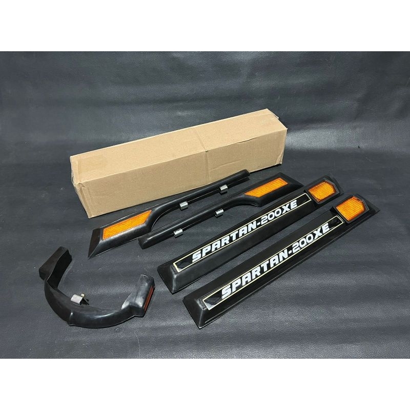 trime body trim karet tepong spakbor set lengkap vespa Spartan 200cc model napoleon detail original 