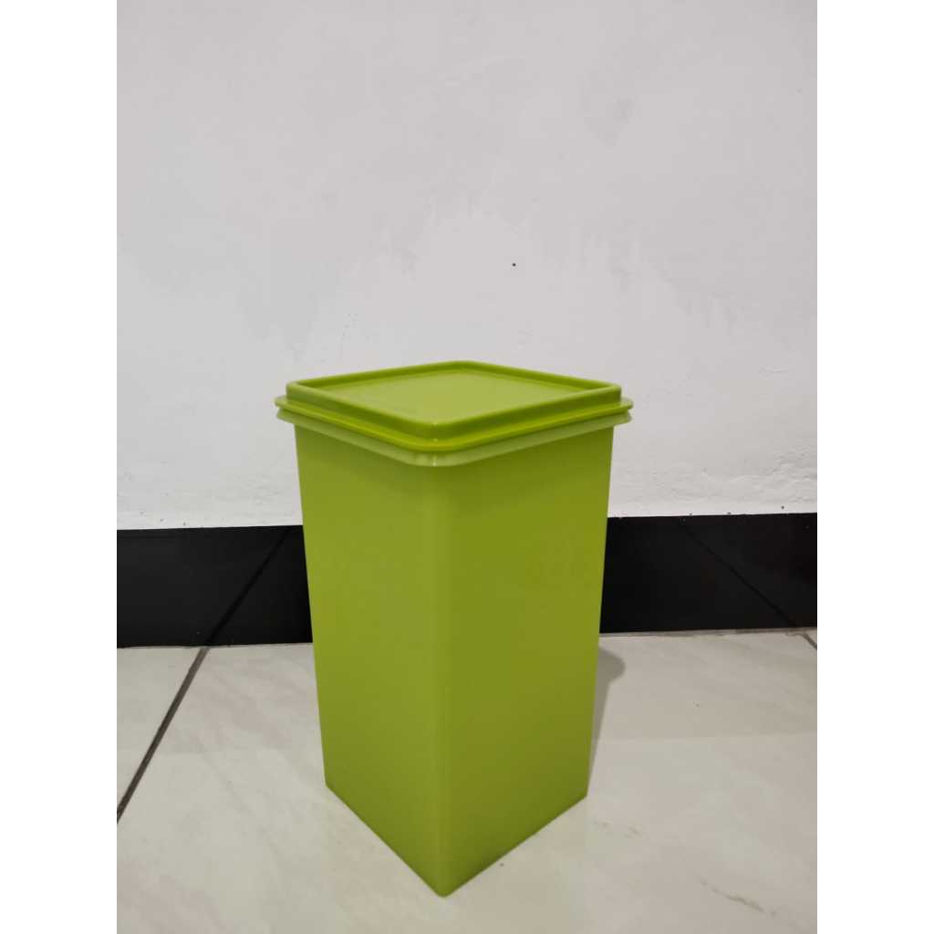 Tupperware mosaic sweet saver kapasitas 3,1 liter