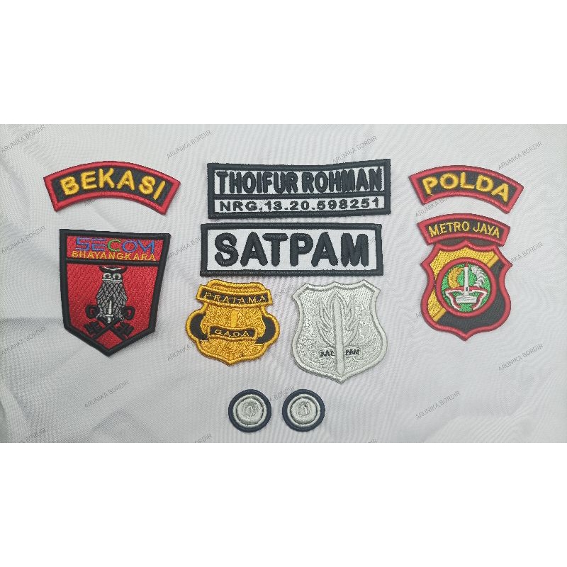 Atribut satpam/Security timbul