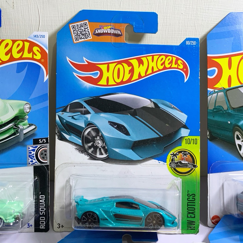 HOT WHEELS LAMBORGHINI SESTO ELEMENTO