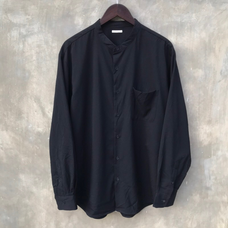 Kemeja Sanghai by Gu Uniqlo Stand Collar Shirt Black XL