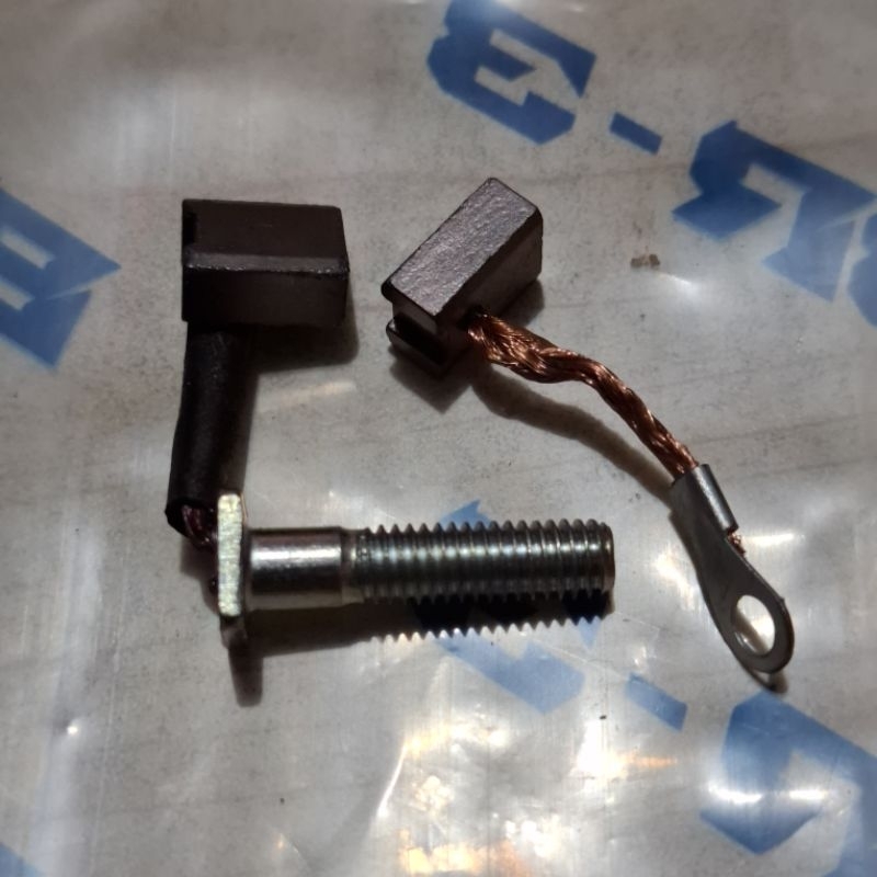 ARANG CARBON BRUSH DINAMO STARTER VESPA MATIC 2V LX S 125 CC