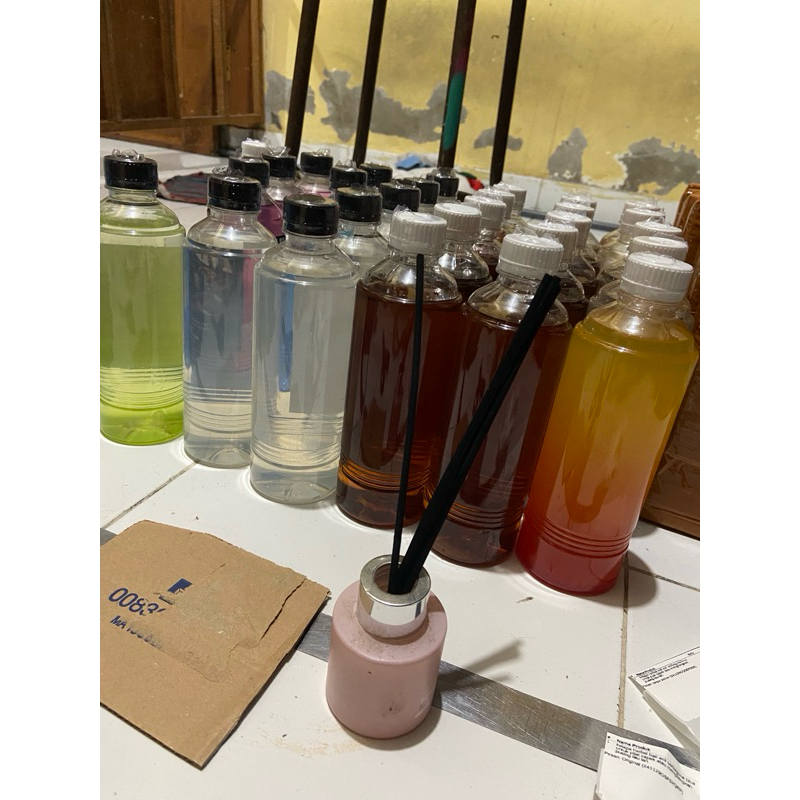 

minuman herbal tradisional kelapa bali jamu menyama