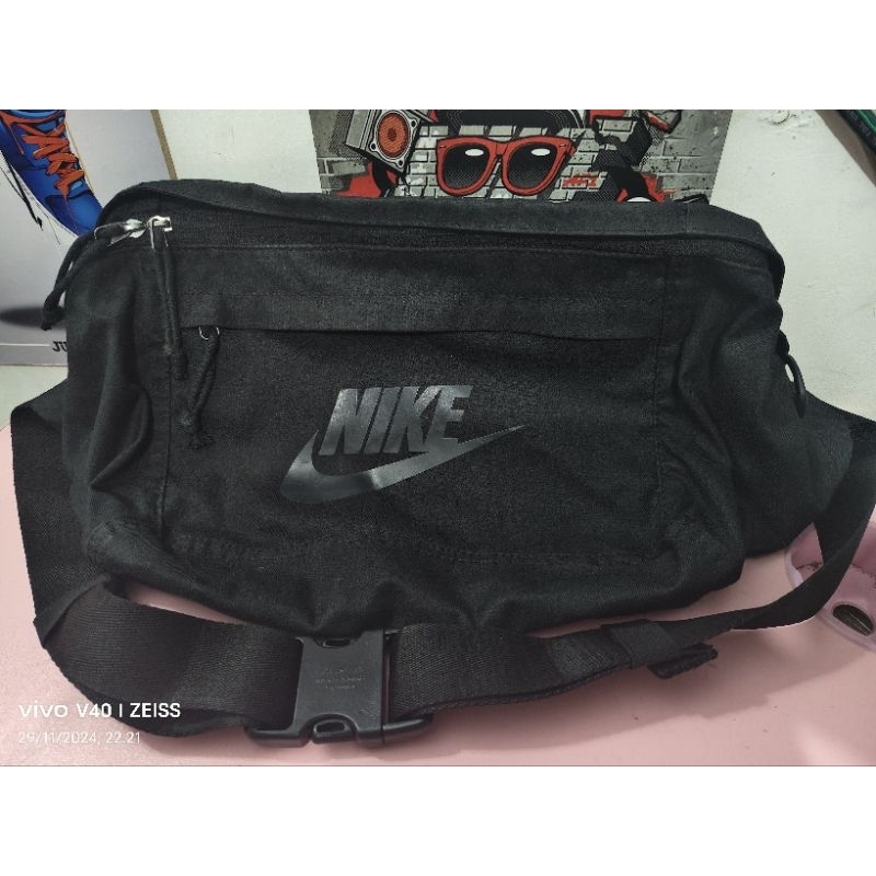 Tas WB Waistbag Besar Nike ORI Preloved