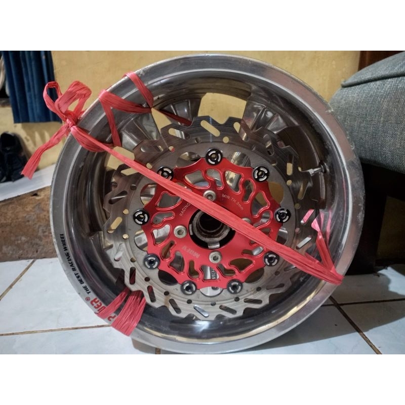 Velg variasi bekas PNP Honda Vario 125 (tanpa piringan cakram)