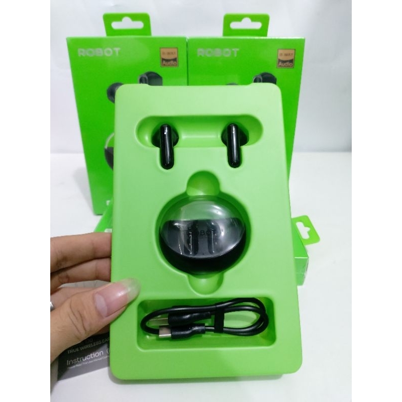 ROBOT T30 TWS Headset / earphone / headphone bluetooth Bt AIRBUDS