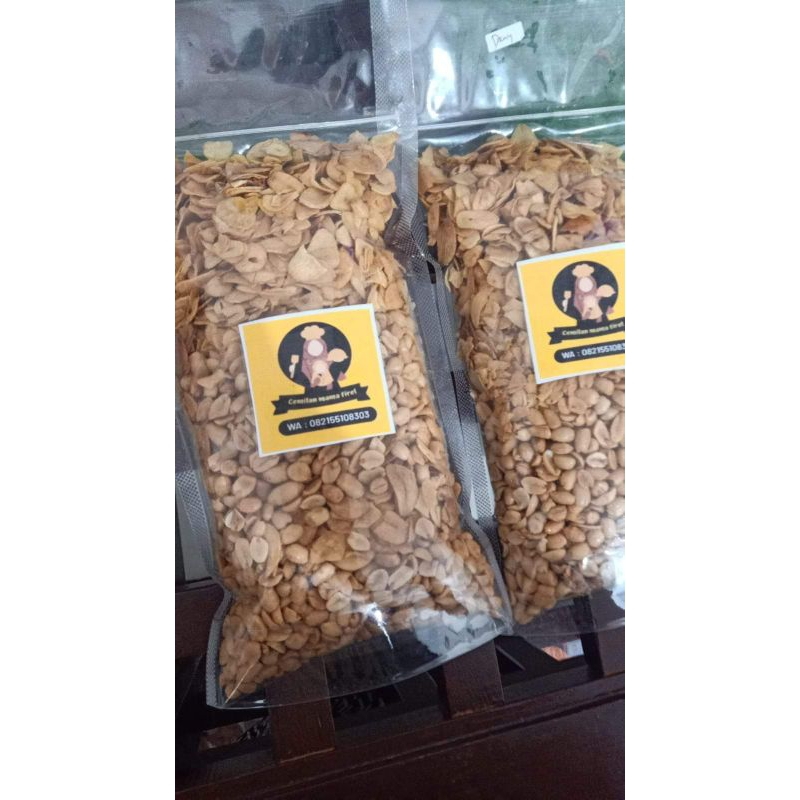 

KACANG BAWANG MAMA FIREL 1/2 KG