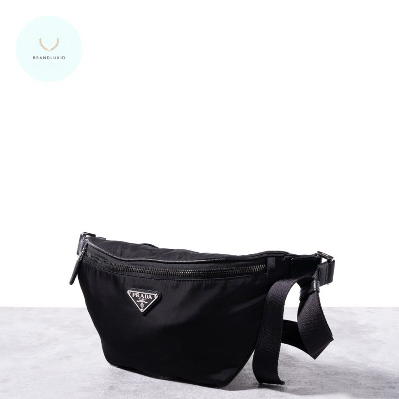 Prada Triangle logo belt bag re-nylon and saffiano leather Black