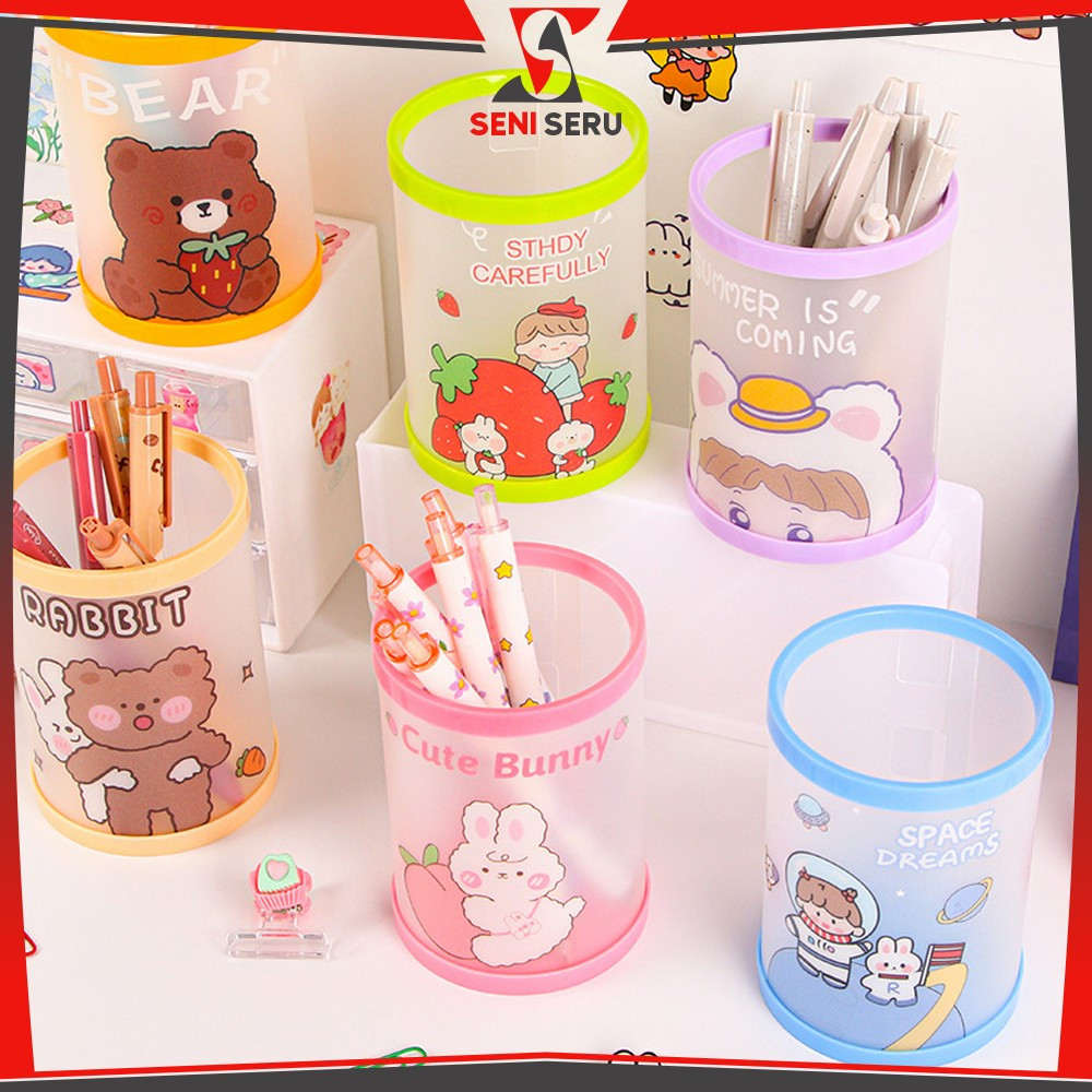 

Tempat Pensil Bulat Tabung Karakter Kartun / Kotak Pensil Pajangan Meja Lucu / Pen Pencil Holder Case Cartoon Seni Seru A84