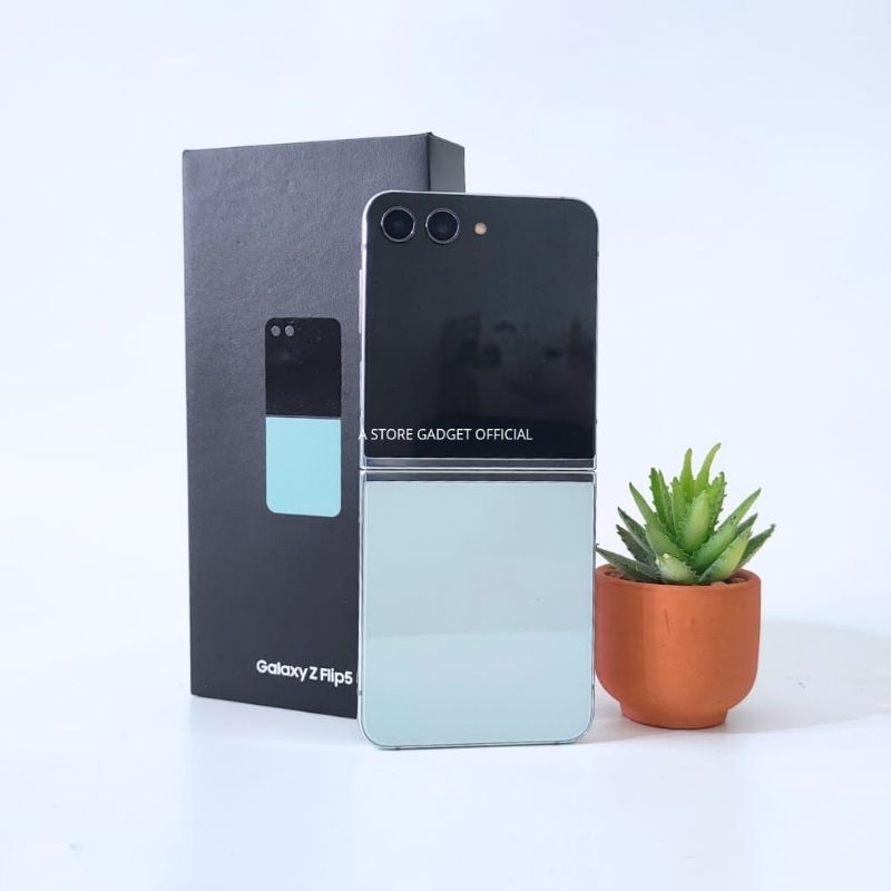 SAMSUNG GALAXY Z FLIP 5 8/256 SECOND FULLSET ORI