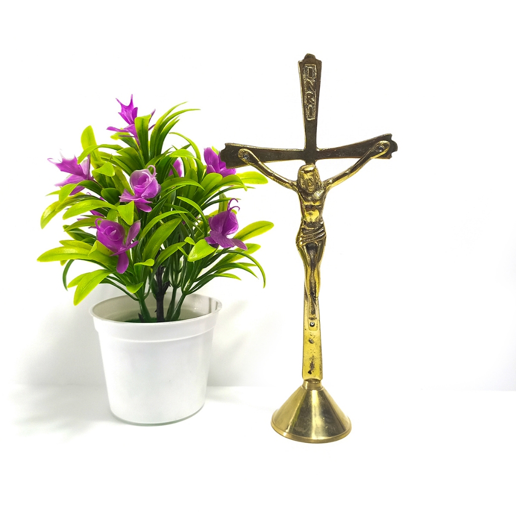 Salib Duduk Kuningan 20 cm / Salib Kuningan / Salib Meja Katolik