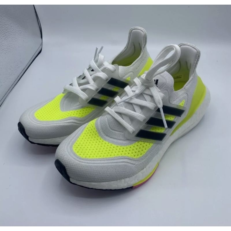 Sepatu Running Adidas Ultraboost 21J FZ2929 Original made in Vietnam