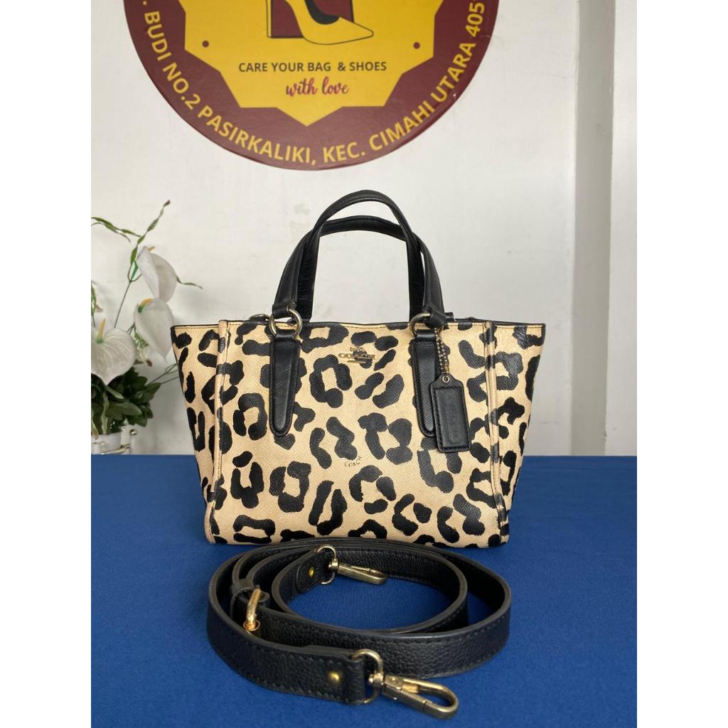 Tas Selempang Wanita - Preloved Tas Caoch Loreng / Print Crossgrain Leather