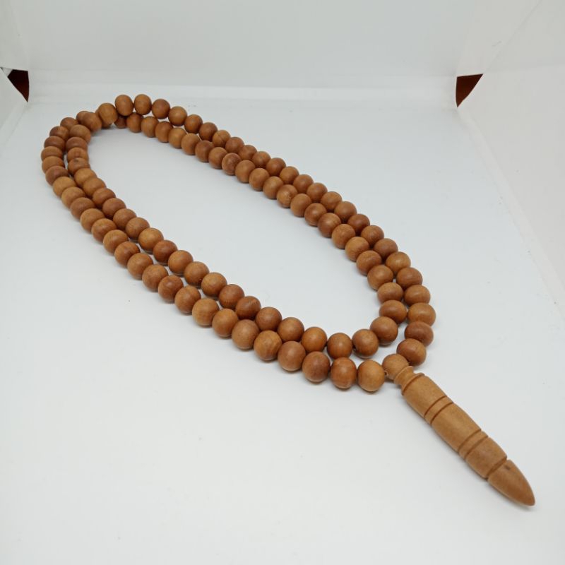 kalung tasbih kayu Cendana wangi asli A339