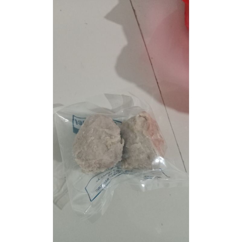 

Bakso kriwil ukuran besar