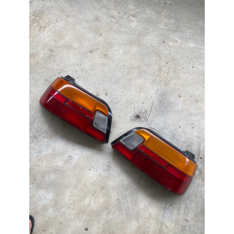 lampu stop lampu rem lampu belakang starlet kapsul ep81