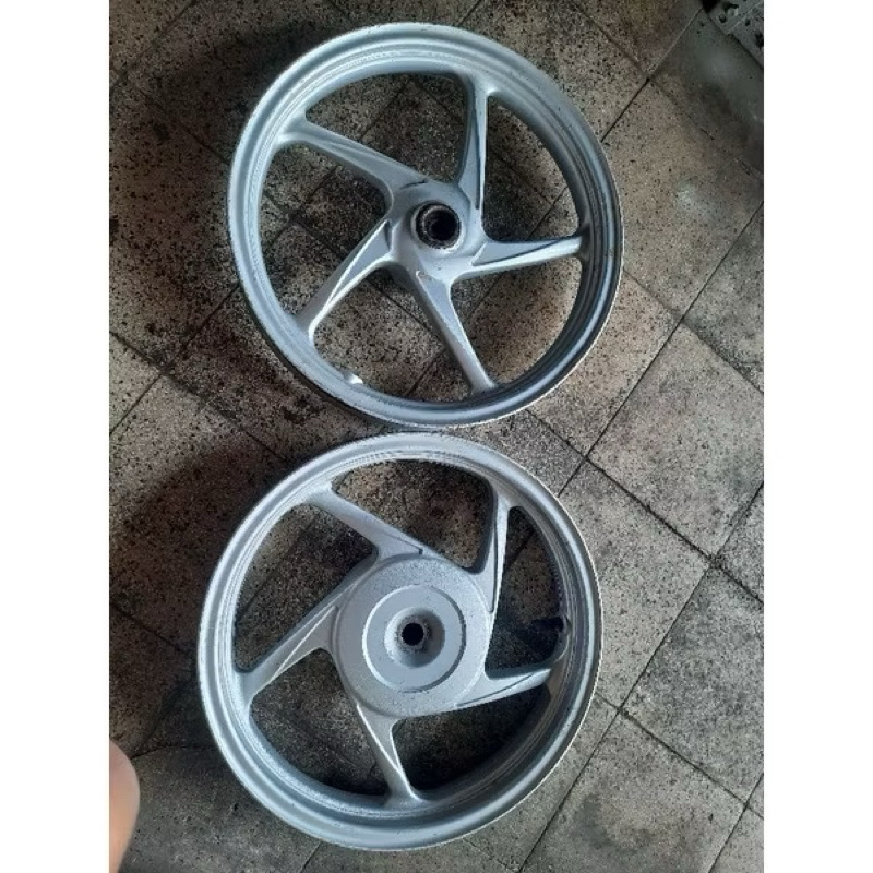 Velg set depan belakang scoopy fi/vario110 led(tapak lebar)pnp beat fi/kabtu/scoopy karbu/spasy/beat