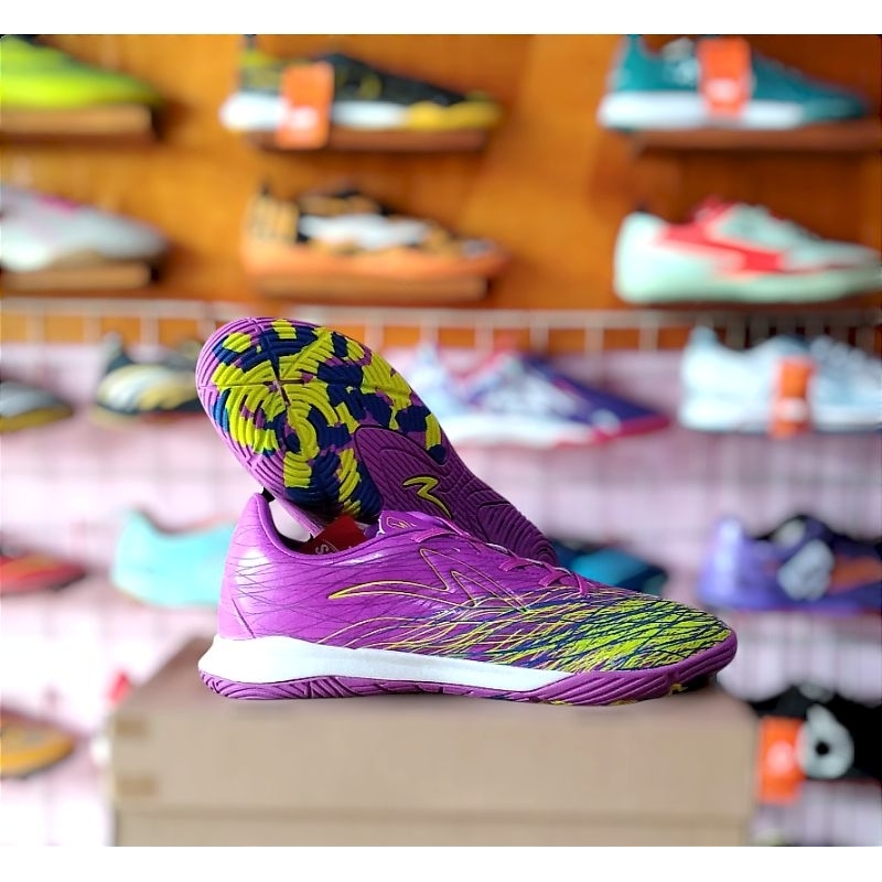 Specs Accelerator Alpha Pro