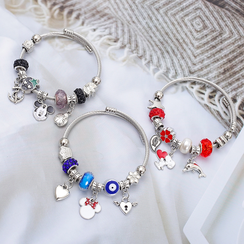 Gelang  Titanium/Gelang halus/Gelang Fashion bisa dibesarin/Gelang  Terkini/Gelang Fashion terbaru