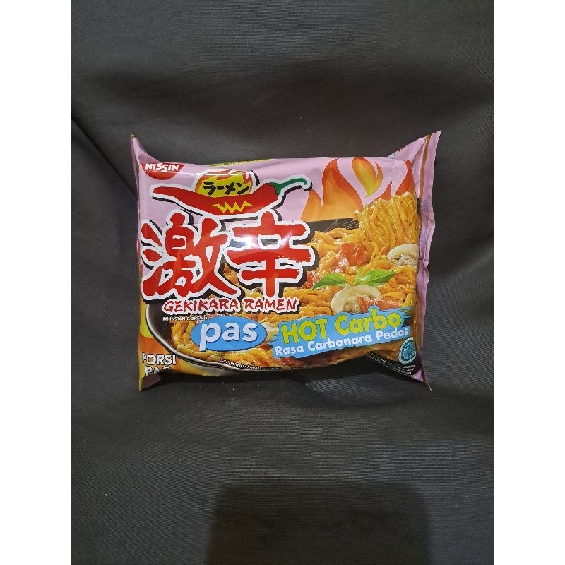 

Nissin Gekikara Ramen Mie Instan Goreng Rasa Hot Carbo Pedas