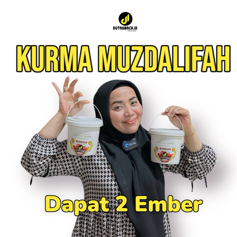 

Kurma ember 500gr dapat 2 ember by dutasnack.id total 1Kg