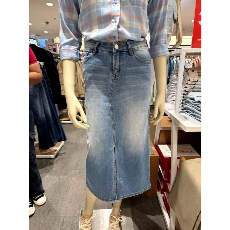 rok wanita cardinal girl