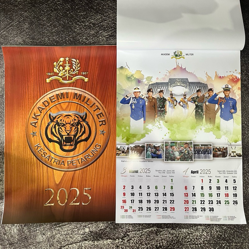 

Kalender Dinding Akmil 2025 New