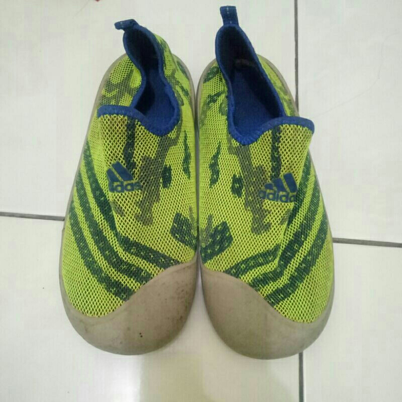 sepatu adidas preloved