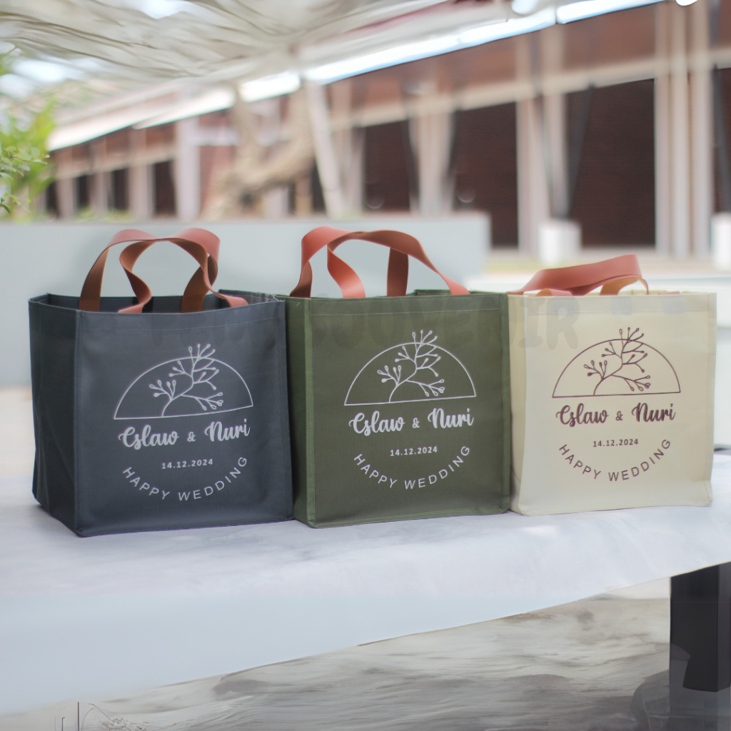 Tas tasyakuran BUNNY BAG SIZE L Tas hajatan pernikahan, souvenir wedding muat kotak makan 22x22 cm