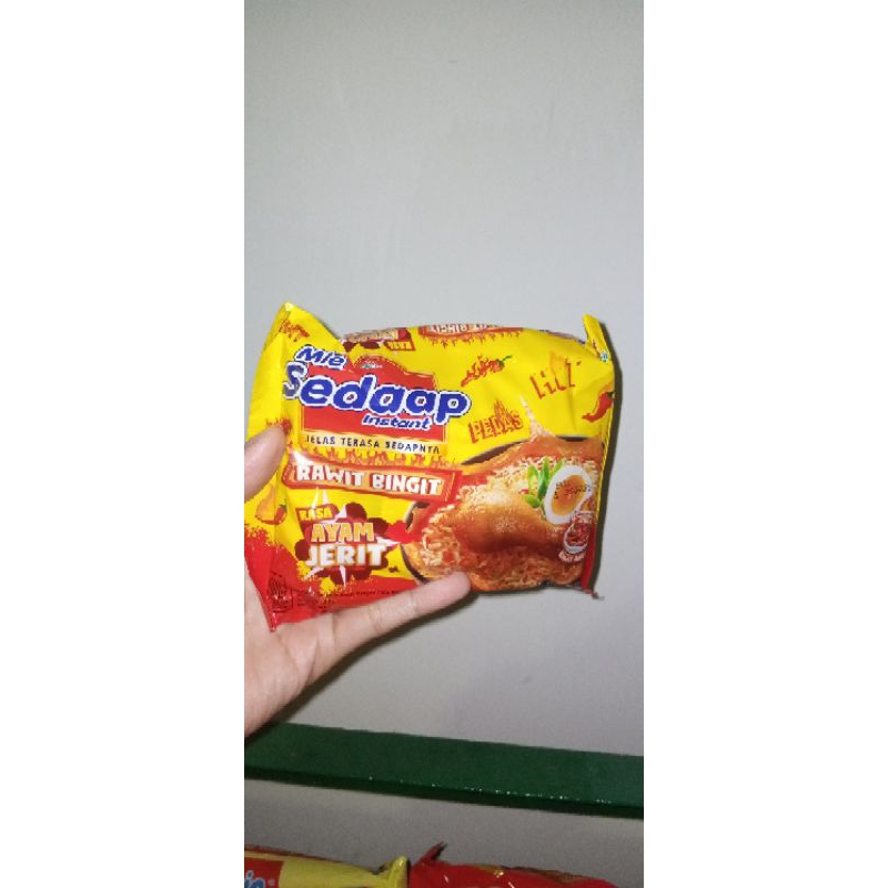 

mie sedaap instant rawit bingit
