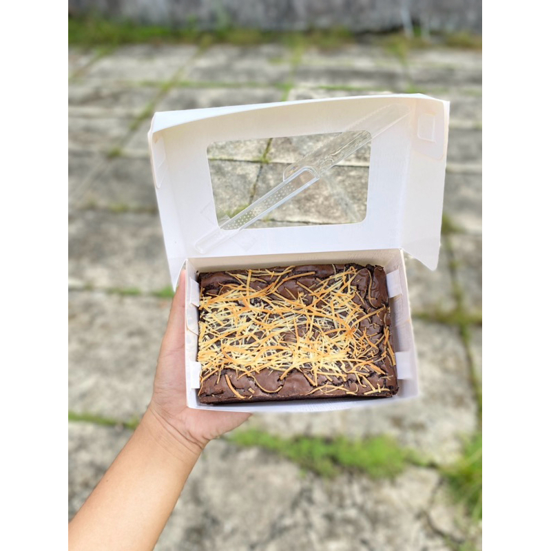 

Brownies Topping Keju | Fudgy brownies | loyang 15x10 cm