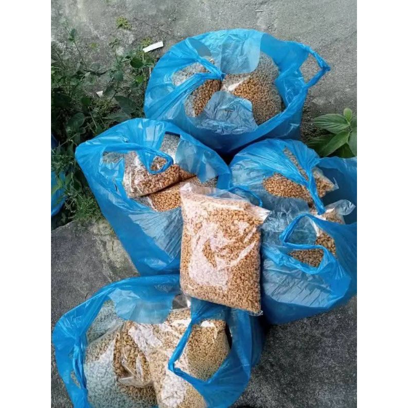 

pecahan kriuk kacang bali